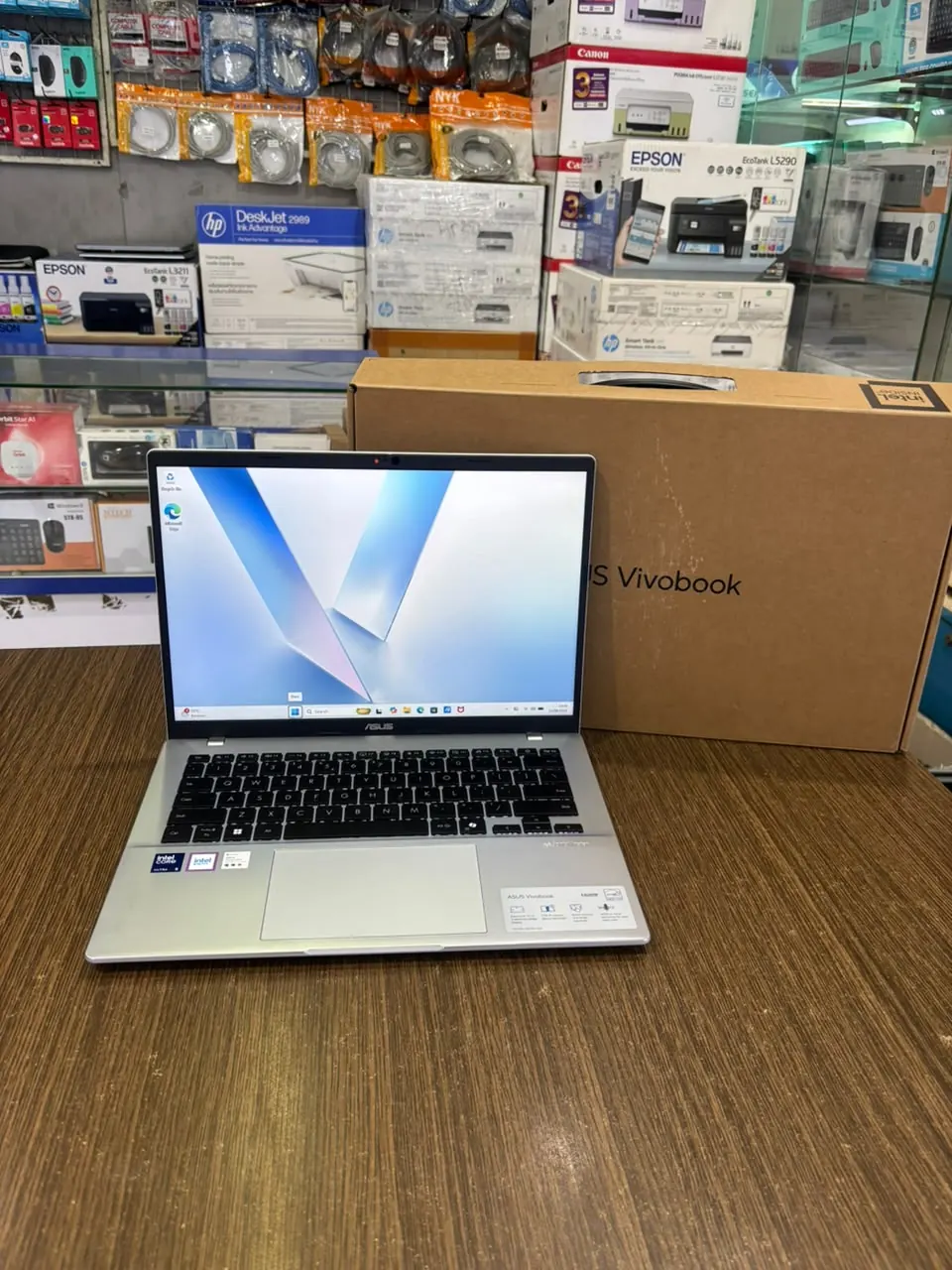 ASUS Vivobook